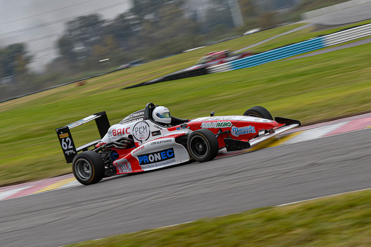 Emiliano Stang complet&oacute; un d&iacute;a de pruebas en Paran&aacute;
