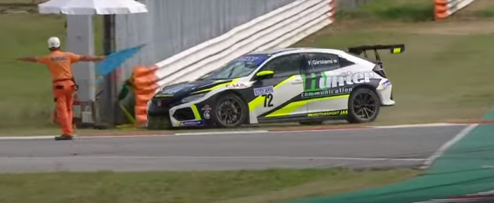 Abandono para Girolami en la segunda final del TCR Italiano