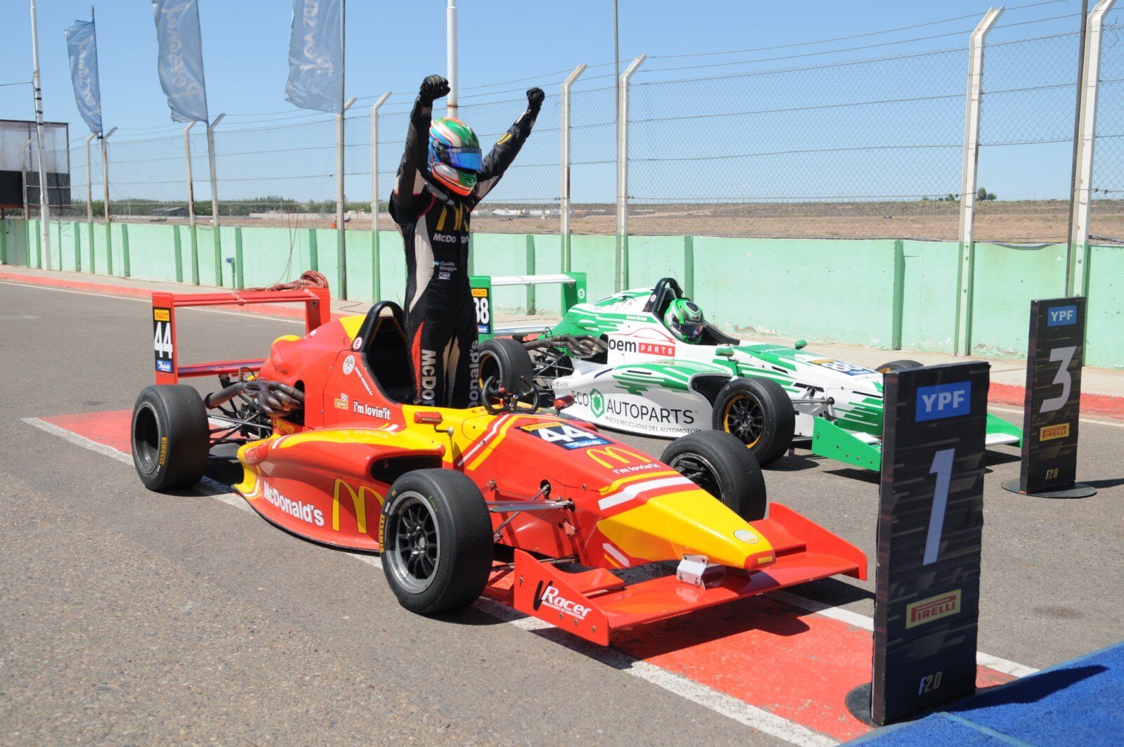 Guido Moggia por primera vez en El Zonda Guido Moggia por primera vez en El Zonda