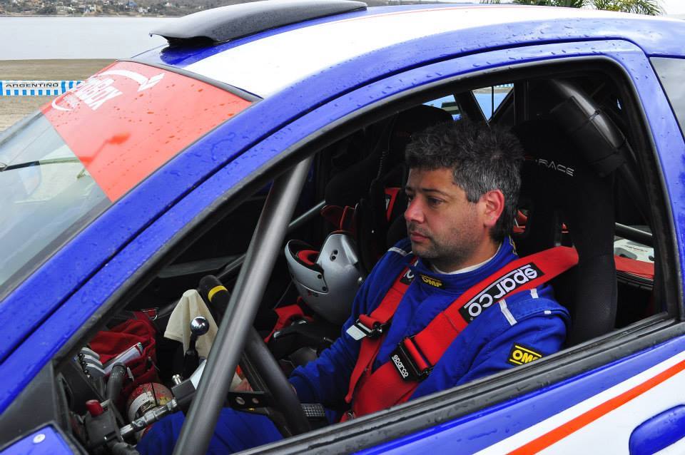 Javier Castro seguirá en CARX Javier Castro seguirá en CARX