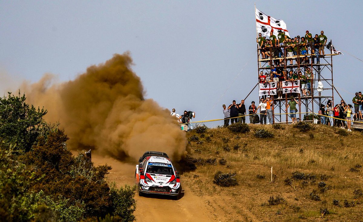 Latvala está ganando en el Rally de Italia, abandonó Ogier Latvala está ganando en el Rally de Italia, abandonó Ogier