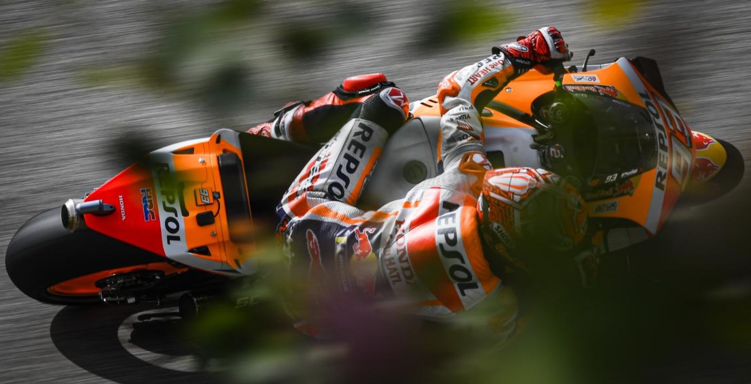 Márquez lejos de relajarse, hizo la pole en Australia Márquez lejos de relajarse, hizo la pole en Australia