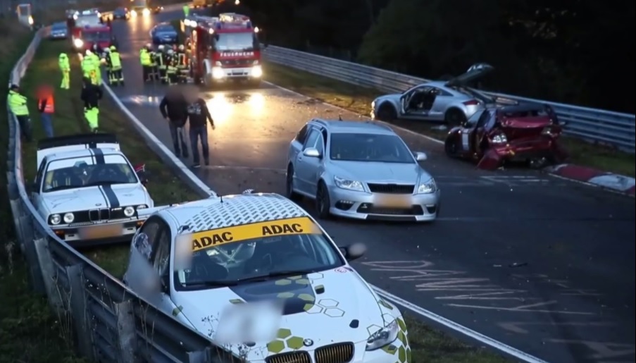 Se hicieron los pilotos pero no pararon de chocar Se hicieron los pilotos pero no pararon de chocar