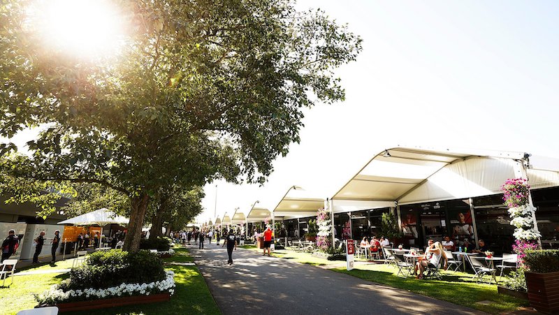 Incertidumbre previa a la cancelaci&oacute;n del GP de F1 en Australia