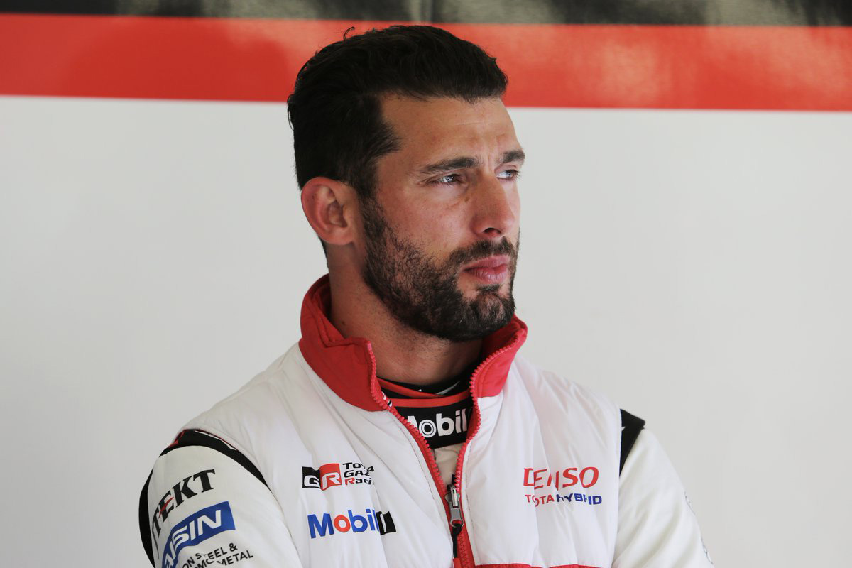 El futuro de Pechito L&oacute;pez en Europa