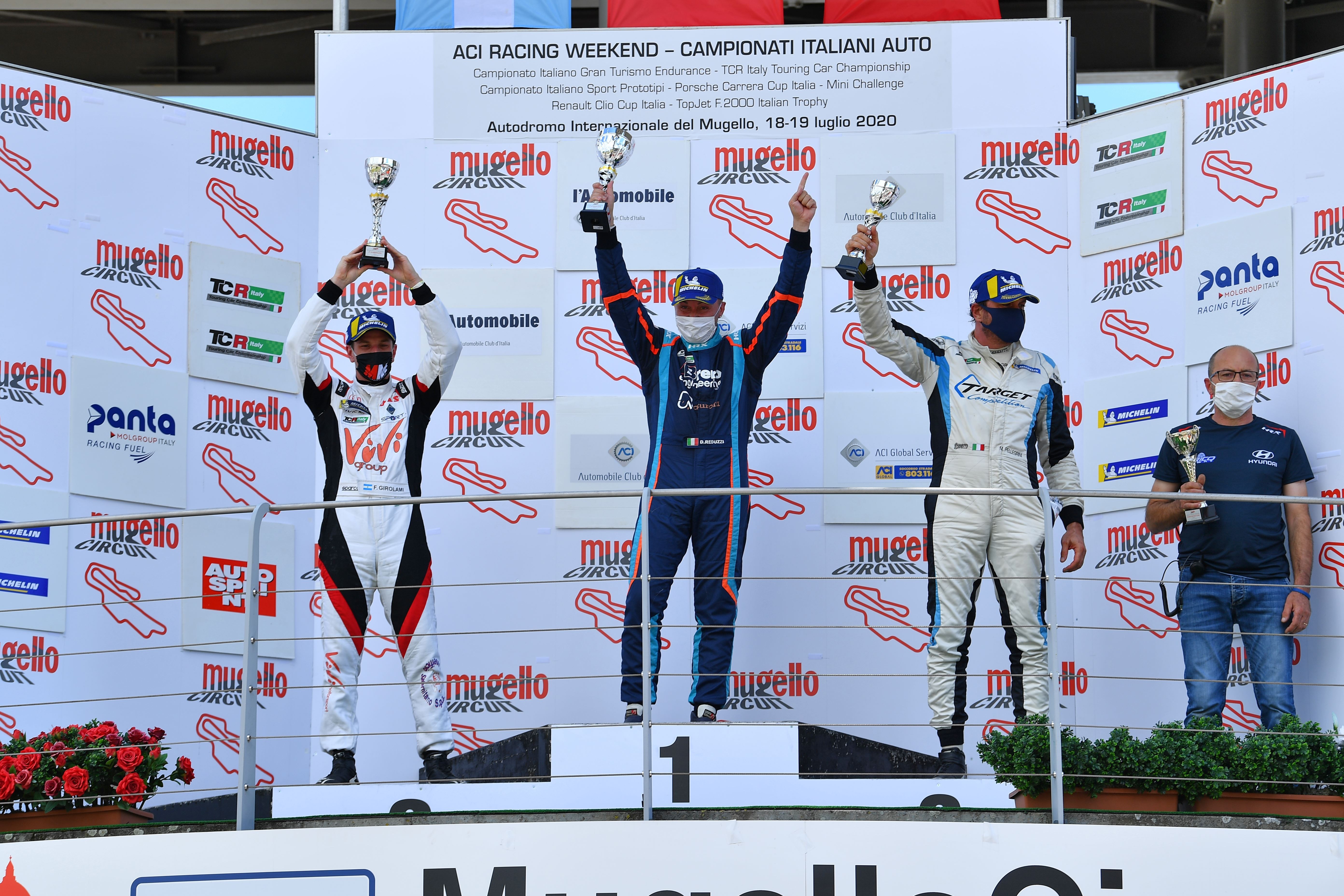 Franco Girolami subió al podio en la segunda carrera del TCR Italiano Franco Girolami subió al podio en la segunda carrera del TCR Italiano
