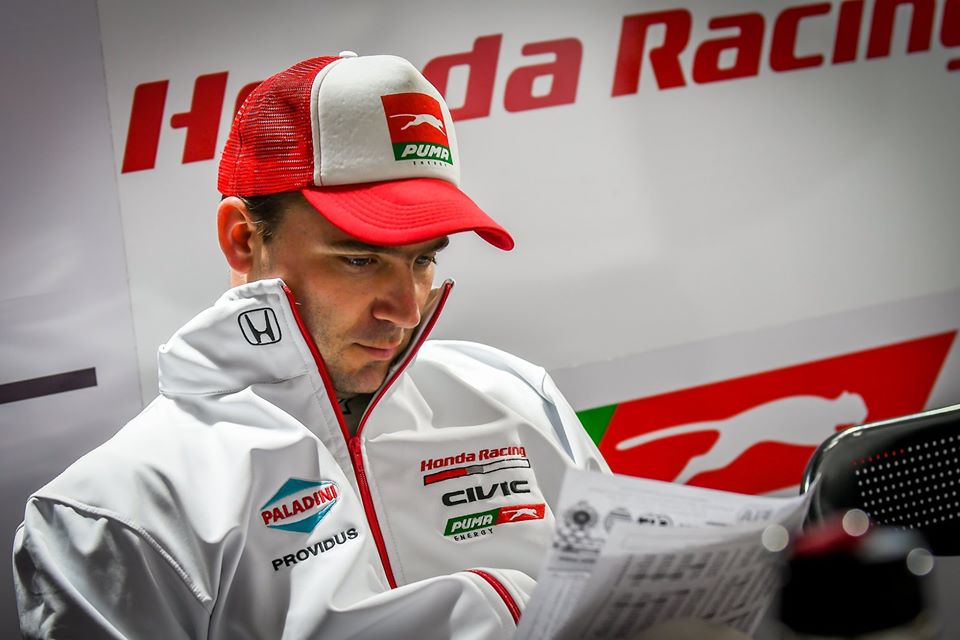 Ricardo Risatti espera por definiciones