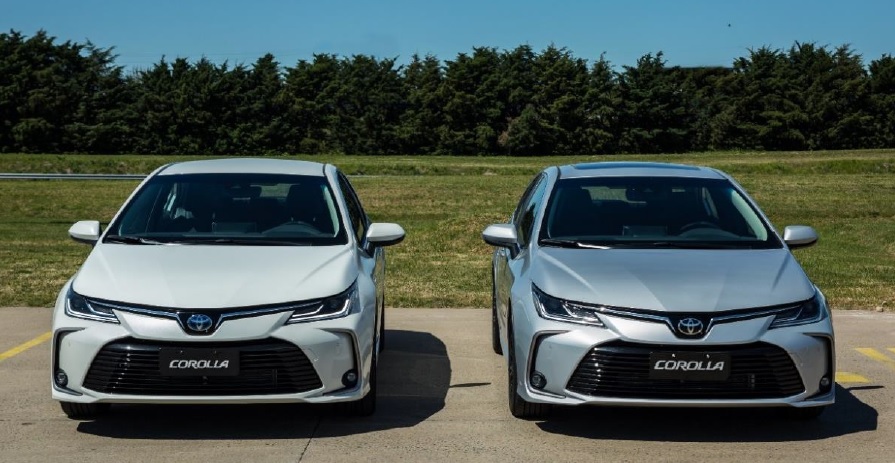 Toyota lanz&oacute; el Nuevo Corolla, con la versi&oacute;n h&iacute;brida